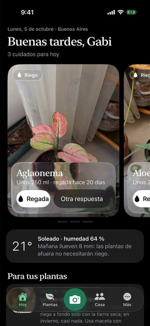 Today screen with the aglaonema watering card, today's weather and tips for your plants.